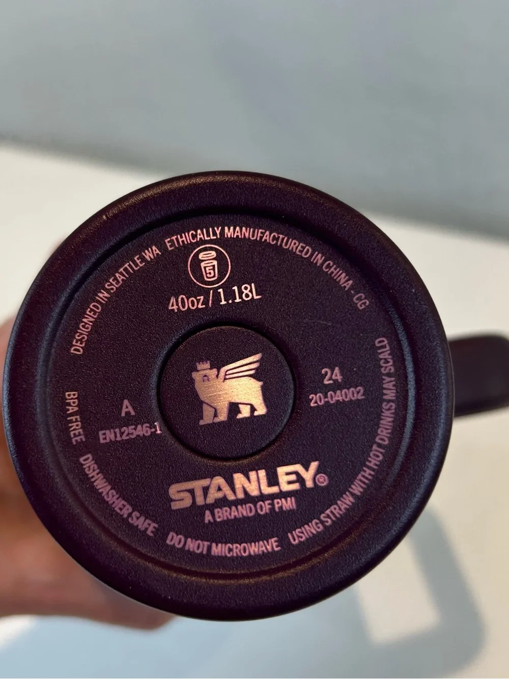 Stanley Plum Purple 40 oz Quencher
H2.0 FlowState Tumbler Mug w Orange logo - Picture 4 of 15